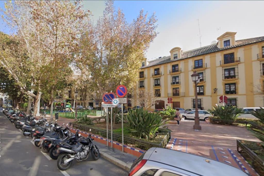 Atico Plaza Cristo De Burgos Appartement Sevilla Buitenkant foto